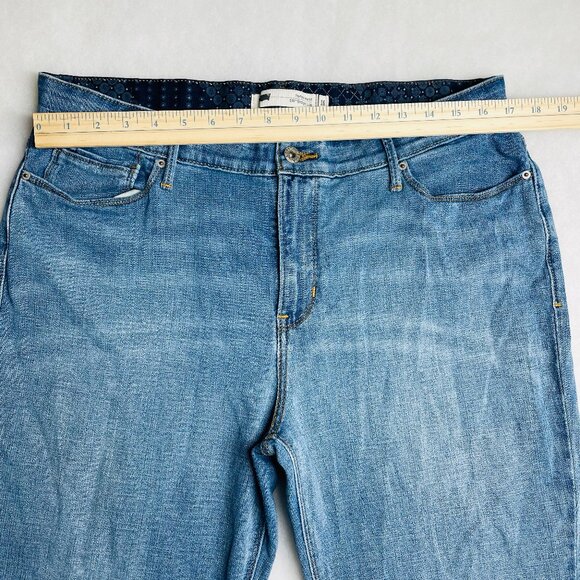 Levi's Strauss 525 Womens Blue Perfect Waist Straight Leg Denim Jeans Size 16 - Picture 2 of 11